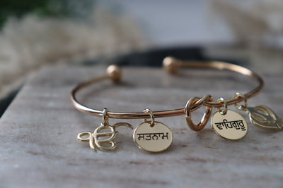 Satnam Waheguru Knot Bangle